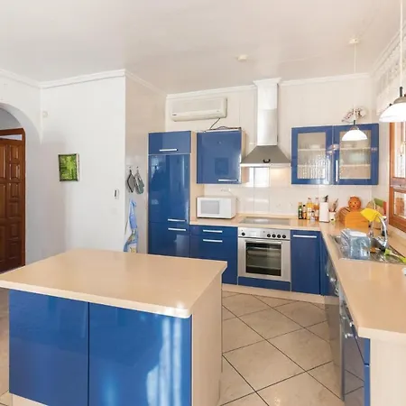 Stunning In With Kitchen * Rojales