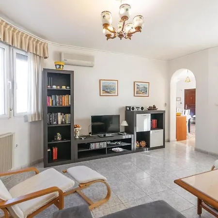 Stunning In With Kitchen