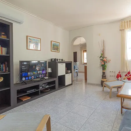 Дом отдыха Stunning In With Kitchen *