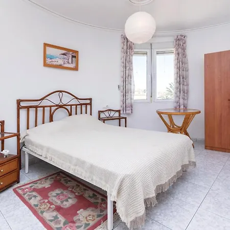 Stunning In With Kitchen Дом отдыха